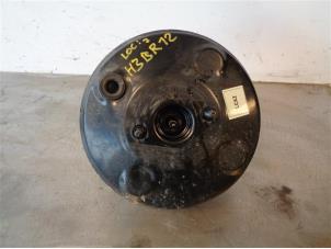 Gebruikte Rembol Ssang Yong Rodius 2.2 SV 220 e-XDi 16V 2WD Prijs op aanvraag aangeboden door Autohandel-Smet Gebroeders NV