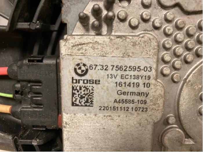 Radiateurfan van een BMW X4 (F26) xDrive35d 24V 2016