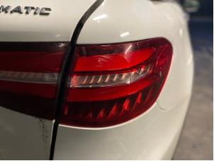 Gebruikte Achterlicht rechts Mercedes GLC (X253) 2.2 250d 16V BlueTEC 4-Matic Prijs op aanvraag aangeboden door Autohandel-Smet Gebroeders NV