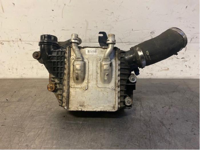 Gebruikte Intercooler Landrover Discovery Sport L550 Prijs op aanvraag aangeboden door Autohandel-Smet Gebroeders NV