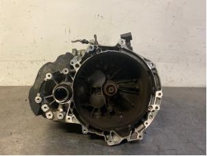 Gebruikte Versnellingsbak Landrover Discovery Sport L550 Prijs op aanvraag aangeboden door Autohandel-Smet Gebroeders NV