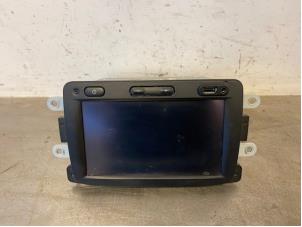 Gebruikte Display Interieur Dacia Dokker (0S) 1.2 TCE 16V Prijs op aanvraag aangeboden door Autohandel-Smet Gebroeders NV