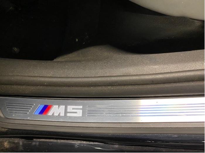 Interieurlijsten Set van een BMW 5 serie (G30) M5 xDrive 4.4 V8 32V TwinPower Turbo 2018