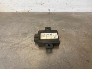 Gebruikte Alarm module Porsche Cayenne (9PA) Prijs op aanvraag aangeboden door Autohandel-Smet Gebroeders NV