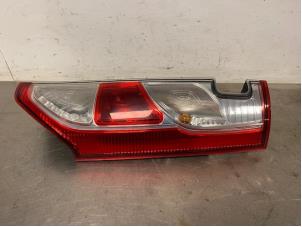 Gebruikte Achterlicht links Renault Kangoo Express (FW) 1.5 dCi 75 FAP Prijs op aanvraag aangeboden door Autohandel-Smet Gebroeders NV