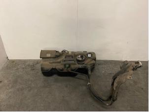 Gebruikte Brandstoftank Volkswagen Up! (121) 1.0 12V 60 Prijs op aanvraag aangeboden door Autohandel-Smet Gebroeders NV