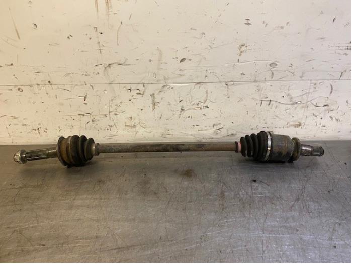 Gebruikte Aandrijfas rechts-achter Subaru Outback (BR) 2.0 D 16V Prijs op aanvraag aangeboden door Autohandel-Smet Gebroeders NV