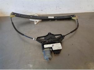 Gebruikte Portierruitmotor Skoda Octavia Combi (5EAC) 1.4 TSI 16V G-TEC Prijs op aanvraag aangeboden door Autohandel-Smet Gebroeders NV