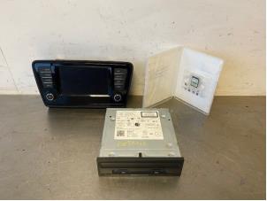 Gebruikte Navigatie Set Skoda Octavia Combi (5EAC) 1.6 TDI Greenline 16V 4x4 Prijs op aanvraag aangeboden door Autohandel-Smet Gebroeders NV