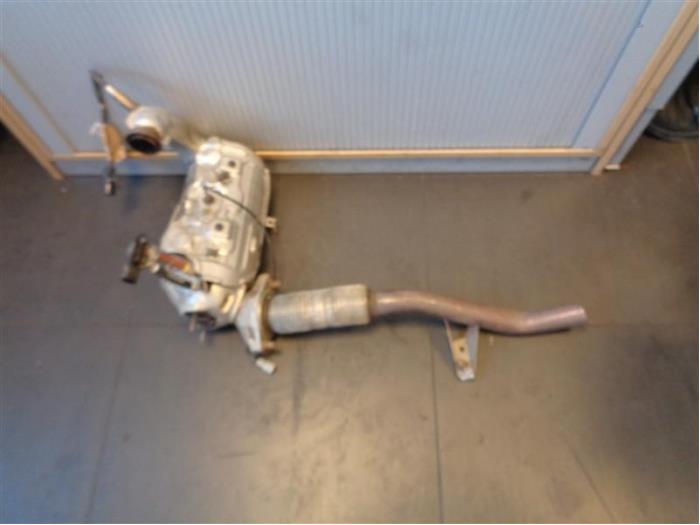 Gebruikte Katalysator Renault Captur I (2R) 1.5 Energy dCi 90 FAP Prijs op aanvraag aangeboden door Autohandel-Smet Gebroeders NV