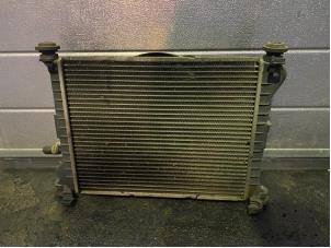 Gebruikte Radiateur Ford Focus 1 1.6 16V Prijs op aanvraag aangeboden door Autohandel-Smet Gebroeders NV