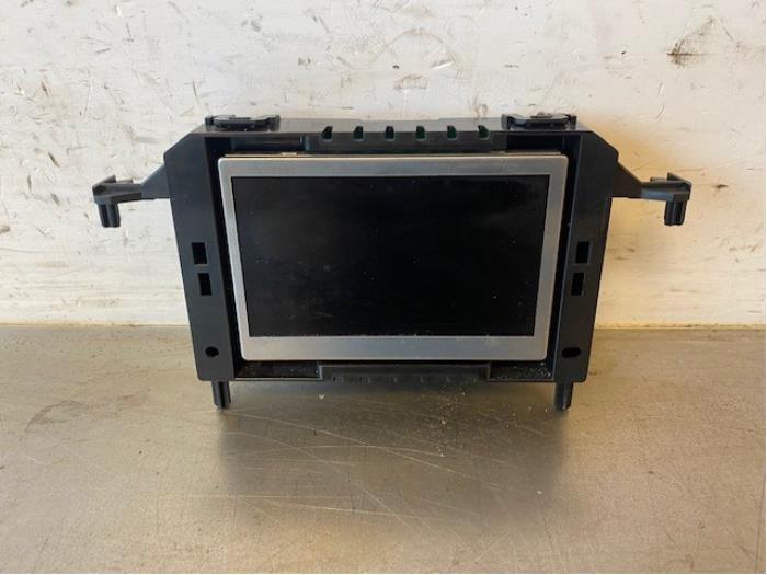 Gebruikte Display Interieur Ford EcoSport (JK8) 1.0 EcoBoost 12V 125 Prijs op aanvraag aangeboden door Autohandel-Smet Gebroeders NV
