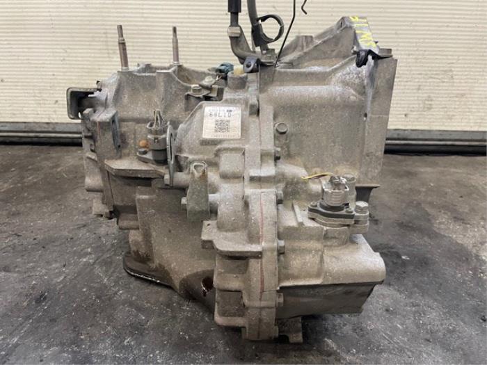 Versnellingsbak van een Suzuki Swift (ZA/ZC/ZD) 1.2 16V 2013