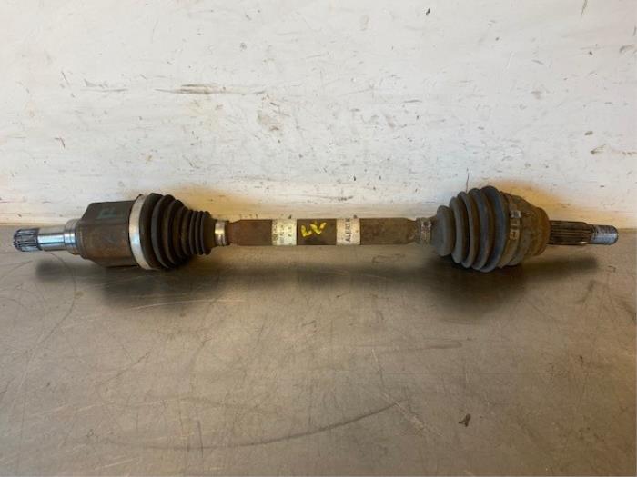 Gebruikte Steekas links-voor Ford EcoSport (JK8) 1.0 EcoBoost 12V 125 Prijs op aanvraag aangeboden door Autohandel-Smet Gebroeders NV