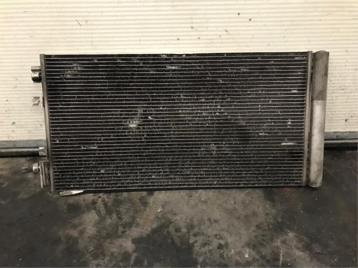Gebruikte Radiateur Renault Megane III Berline (BZ) 1.5 dCi 110 Prijs op aanvraag aangeboden door Autohandel-Smet Gebroeders NV