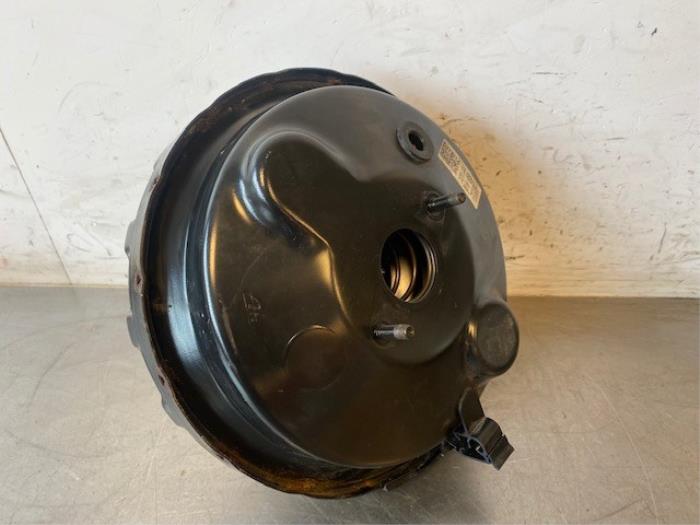 Rembekrachtiger van een Volkswagen Transporter/Caravelle T6 2.0 TDI 150 California 4Motion 2018