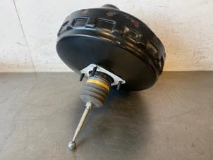 Gebruikte Rembooster Volkswagen Transporter/Caravelle T6 2.0 TDI 150 California 4Motion Prijs op aanvraag aangeboden door Autohandel-Smet Gebroeders NV