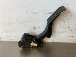 Gebruikte Gaspedaalpositie Sensor Volkswagen Transporter/Caravelle T6 2.0 TDI 150 California 4Motion Prijs op aanvraag aangeboden door Autohandel-Smet Gebroeders NV