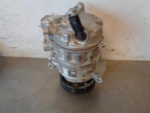 Gebruikte Aircopomp Volkswagen Polo VI (AW1) 1.0 MPi 12V Prijs op aanvraag aangeboden door Autohandel-Smet Gebroeders NV