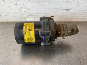 Gebruikte Waterpomp Volkswagen Touareg (7LA/7L6) 3.0 TDI V6 24V Prijs op aanvraag aangeboden door Autohandel-Smet Gebroeders NV