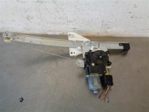 Gebruikte Motor electrisch raam Ford Kuga II (DM2) Prijs op aanvraag aangeboden door Autohandel-Smet Gebroeders NV