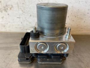 Gebruikte ABS Pomp Ford Transit Custom Prijs op aanvraag aangeboden door Autohandel-Smet Gebroeders NV