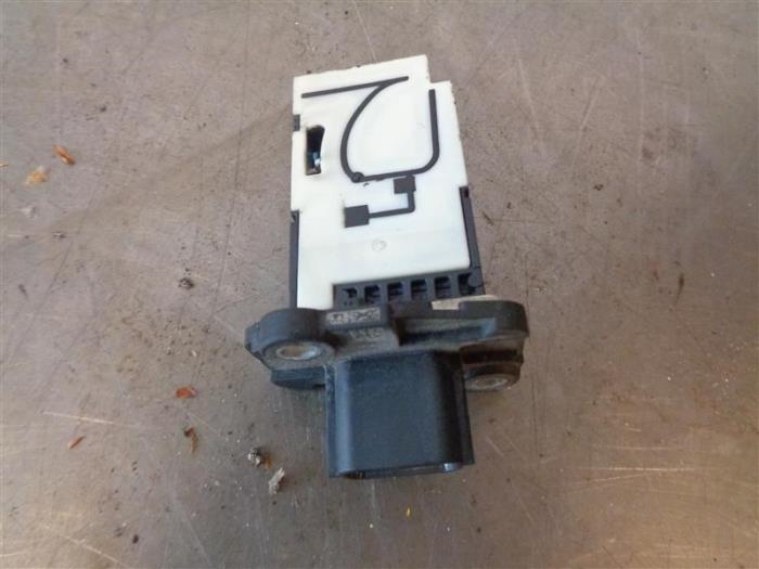 Gebruikte Luchtregelklep Renault Trafic Passenger (1JL/2JL/3JL/4JL) 1.6 dCi 140 Twin Turbo Prijs op aanvraag aangeboden door Autohandel-Smet Gebroeders NV