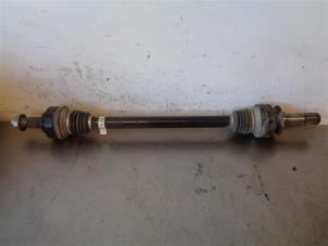 Gebruikte Aandrijfas rechts-achter Alfa Romeo Stelvio (949) 2.0 T 16V Q4 Prijs op aanvraag aangeboden door Autohandel-Smet Gebroeders NV