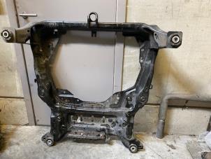 Gebruikte Subframe Landrover Range Rover Evoque (LVJ/LVS) 2.0 D 150 16V 5-drs. Prijs op aanvraag aangeboden door Autohandel-Smet Gebroeders NV