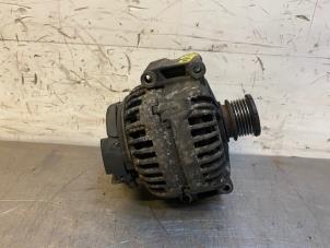 Gebruikte Dynamo Mercedes Vito (639.7) 2.2 109 CDI 16V Prijs op aanvraag aangeboden door Autohandel-Smet Gebroeders NV