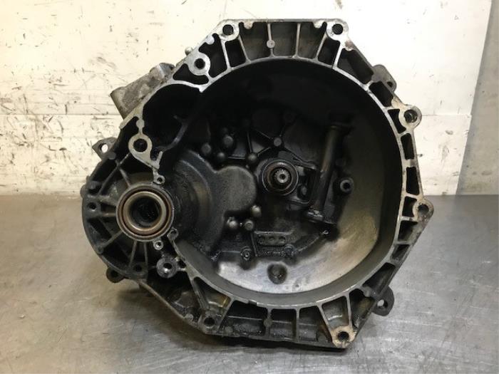 Gebruikte Versnellingsbak BMW Mini (R50/53) 1.6 16V One Prijs op aanvraag aangeboden door Autohandel-Smet Gebroeders NV