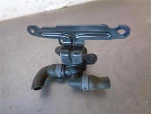 Gebruikte Waterpomp Audi A4 Avant (B8) 2.0 TDI 177 16V Prijs op aanvraag aangeboden door Autohandel-Smet Gebroeders NV