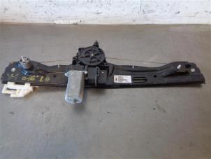 Gebruikte Motor electrisch raam BMW X1 (F48) xDrive 20d 2.0 16V Prijs op aanvraag aangeboden door Autohandel-Smet Gebroeders NV