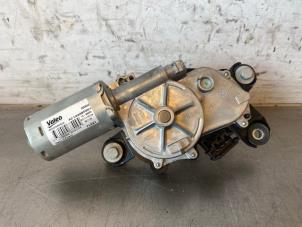 Gebruikte Ruitenwissermotor achter Mercedes E Estate (S213) E-220d 2.0 Turbo 16V Prijs op aanvraag aangeboden door Autohandel-Smet Gebroeders NV