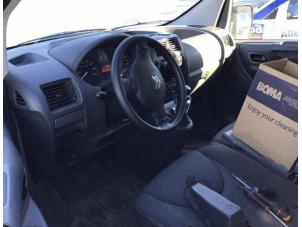 Gebruikte Airbag set + dashboard Citroen Jumpy (G9) 2.0 HDiF 16V 125 Prijs op aanvraag aangeboden door Autohandel-Smet Gebroeders NV