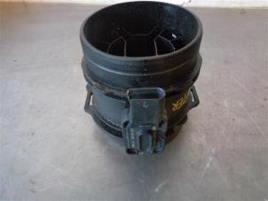 Gebruikte Luchtmassameter Volkswagen Crafter (SY) 2.0 TDI RWD Prijs op aanvraag aangeboden door Autohandel-Smet Gebroeders NV