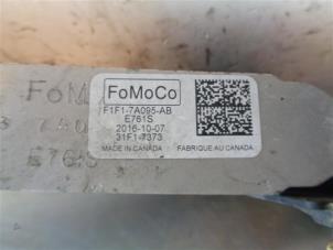 Gebruikte Oliekoeler Ford Kuga II (DM2) 2.0 TDCi 16V 150 4x4 Prijs op aanvraag aangeboden door Autohandel-Smet Gebroeders NV