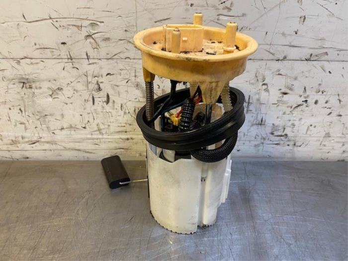 Gebruikte Tank element Pomp Volkswagen Crafter (SY) 2.0 TDI FWD Prijs op aanvraag aangeboden door Autohandel-Smet Gebroeders NV