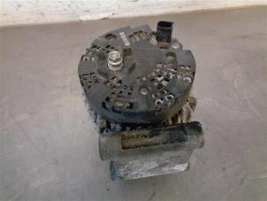 Gebruikte Alternator Ford Transit Custom 2.2 TDCi 16V Prijs op aanvraag aangeboden door Autohandel-Smet Gebroeders NV