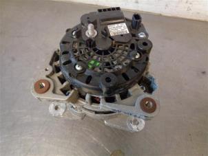 Gebruikte Dynamo Dacia Logan II 0.9 TCE 12V Prijs op aanvraag aangeboden door Autohandel-Smet Gebroeders NV