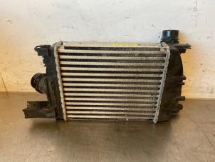 Gebruikte Intercooler Renault Clio IV (5R) 0.9 Energy TCE 90 12V Prijs op aanvraag aangeboden door Autohandel-Smet Gebroeders NV