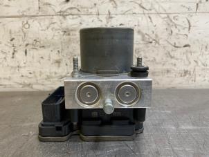 Gebruikte ABS Pomp Maserati Ghibli III 3.0 Diesel Prijs op aanvraag aangeboden door Autohandel-Smet Gebroeders NV