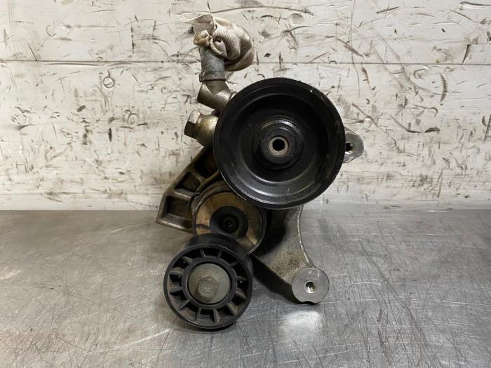 Gebruikte Pomp Servo Fiat Ducato (250) 2.3 D 130 Multijet Prijs op aanvraag aangeboden door Autohandel-Smet Gebroeders NV