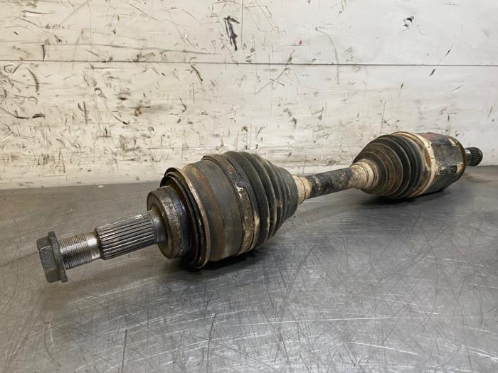 Gebruikte Steekas links-voor Toyota Land Cruiser (J15) 2.8 D-4D 16V Prijs op aanvraag aangeboden door Autohandel-Smet Gebroeders NV