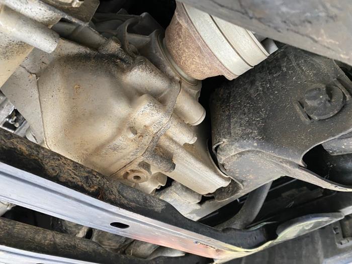 Gebruikte Cardanklok voor Volkswagen Amarok 3.0 TDI V6 24V 4Motion Prijs op aanvraag aangeboden door Autohandel-Smet Gebroeders NV