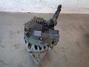 Gebruikte Dynamo Hyundai i20 1.4i 16V Prijs op aanvraag aangeboden door Autohandel-Smet Gebroeders NV