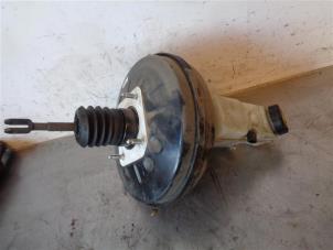 Gebruikte Rembooster Dacia Logan II 1.2 16V Prijs op aanvraag aangeboden door Autohandel-Smet Gebroeders NV