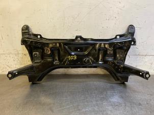 Gebruikte Subframe Peugeot 108 1.2 VTi 12V Prijs op aanvraag aangeboden door Autohandel-Smet Gebroeders NV