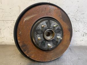 Gebruikte Fusee links-voor Opel Mokka X Prijs op aanvraag aangeboden door Autohandel-Smet Gebroeders NV