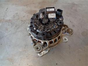 Gebruikte Dynamo Volkswagen Caddy Combi IV 2.0 TDI 102 Prijs op aanvraag aangeboden door Autohandel-Smet Gebroeders NV